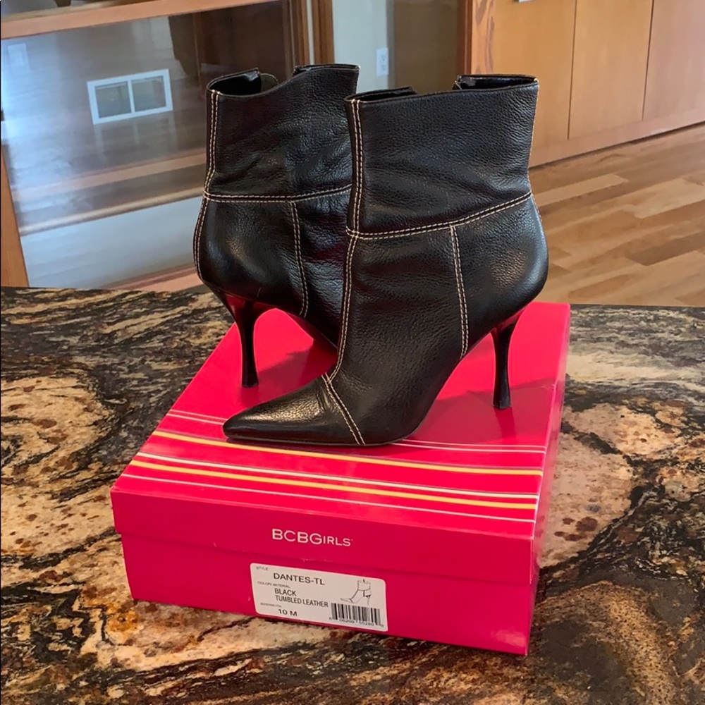 BCBGirls Dantes Ankle Boot